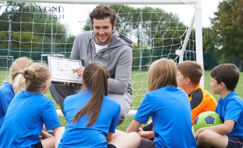 ANTRENÖRLERE DESTEK